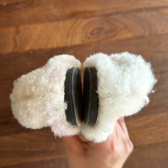 Celine Shearling Flats Shoes - Picture 8 of 8